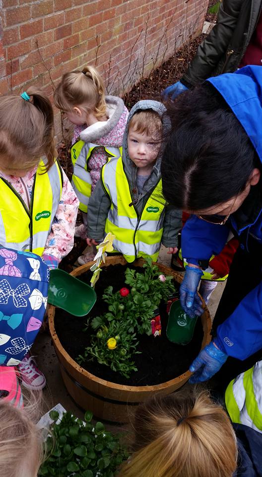 Kids Planet Warrington Cromwell Court Planting Kids Planet Warrington Cromwell Court Planting