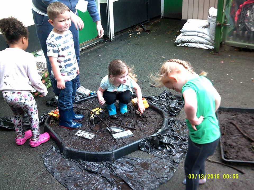 Kids Planet Warrington Mud day 2016 Kids Planet Warrington Mud day 2016