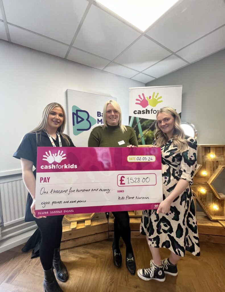Bradford nurseries raise £1,528 for Cash for Kids