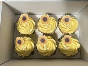 Sunflower cupcakes